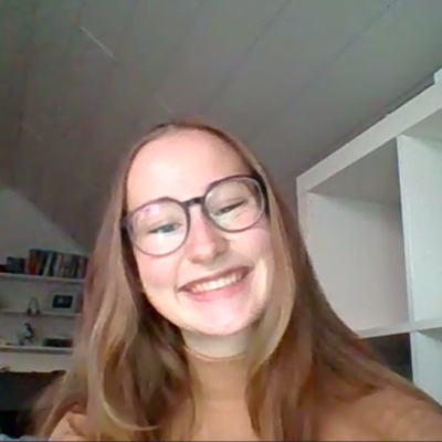 Charlotte Munz q